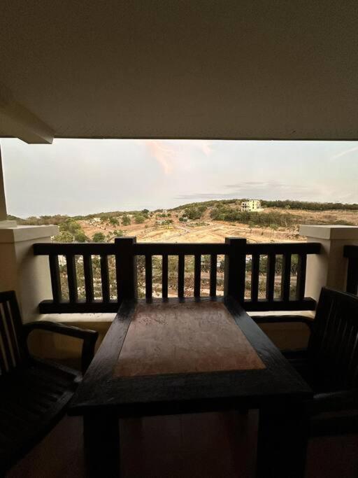 Alta Vista De Boracay, Loft 304 Yapak