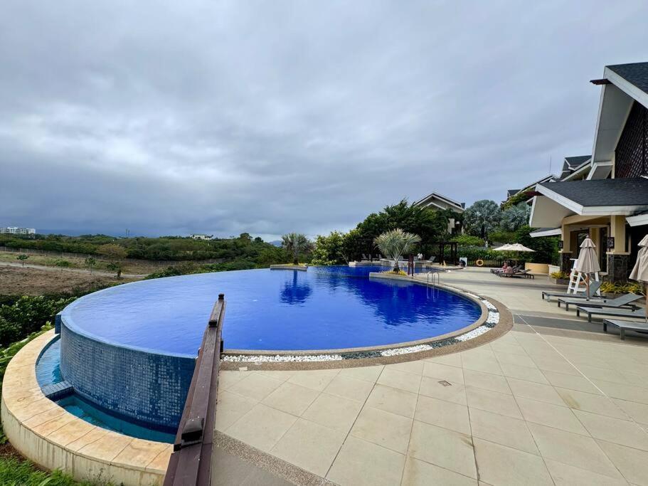 Alta Vista De Boracay, Loft 304 Apartment Yapak